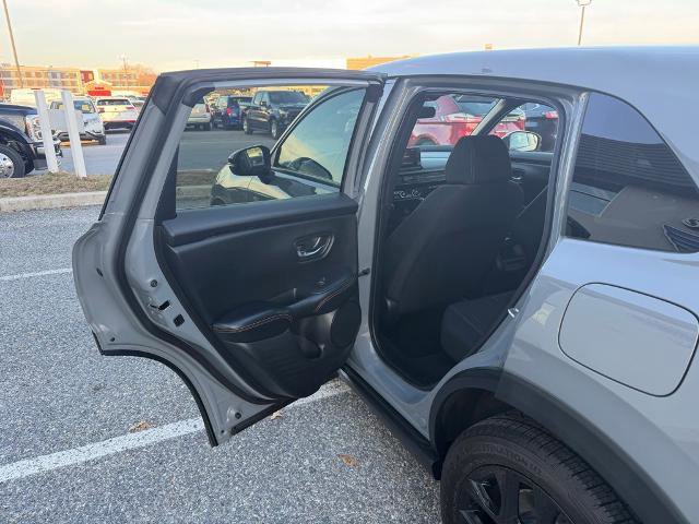 Used 2023 Honda HR-V Sport image 12