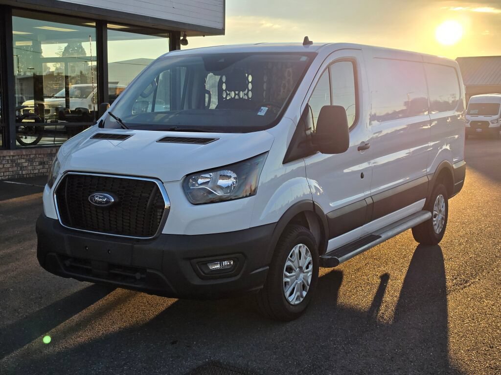 Certified 2025 Ford Transit 250 Low Roof w/ Exterior Upgrade Package RWD image 2