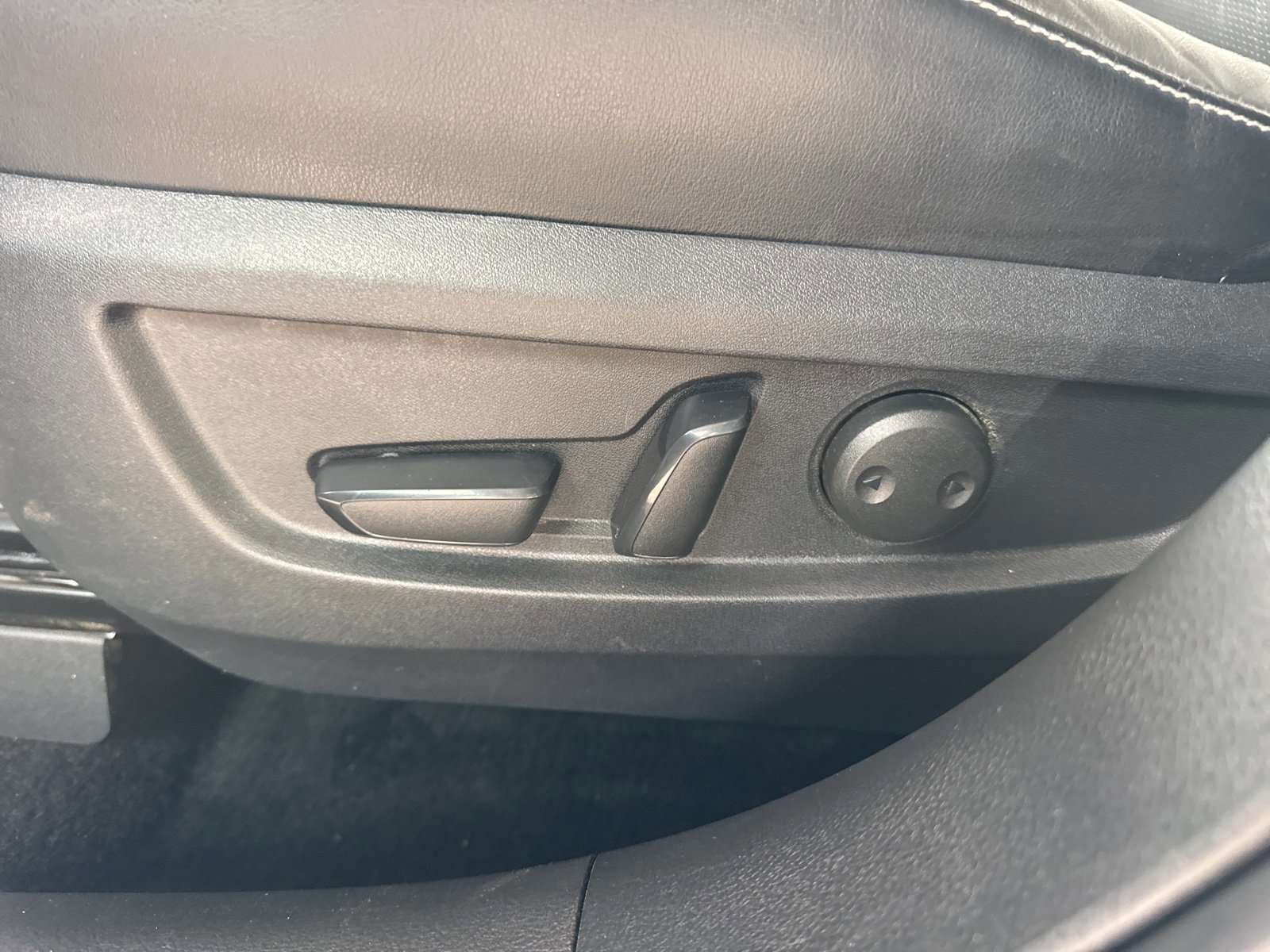 Used 2020 INFINITI QX50 Sensory w/ Climate Package image 26