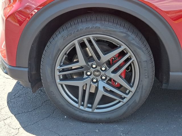 Certified 2025 Ford Explorer ST AWD/4WD image 27