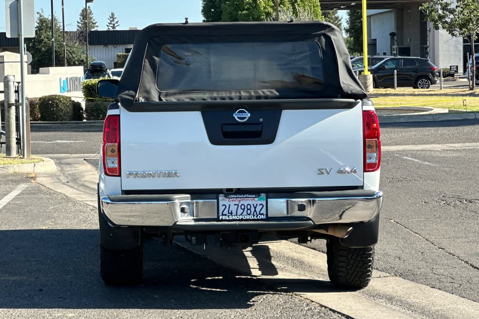 Used 2019 Nissan Frontier SV AWD/4WD image 7
