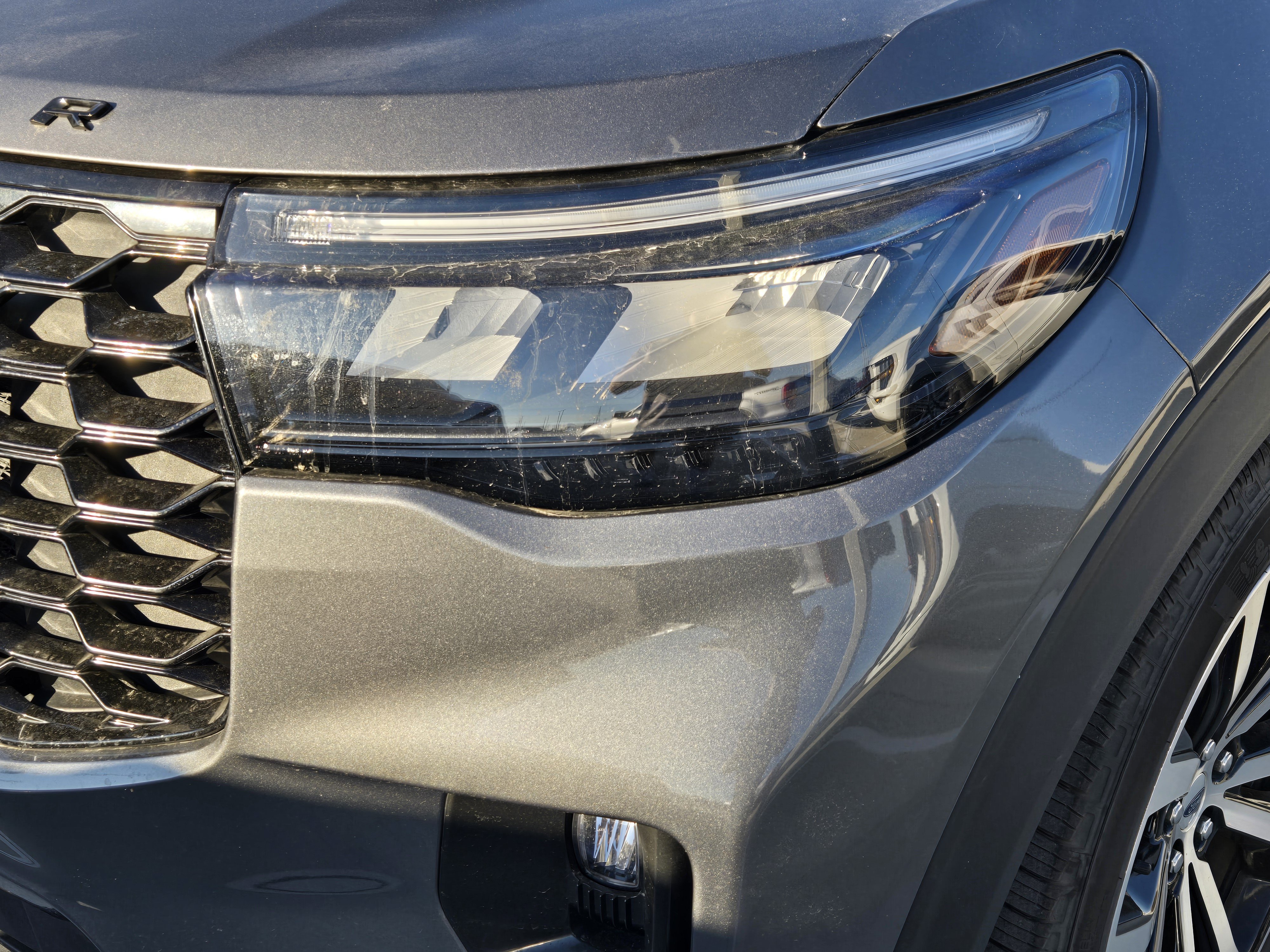 Certified 2025 Ford Explorer ST-Line AWD/4WD image 7