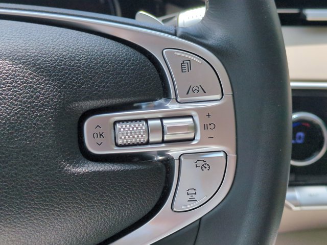 Used 2023 Genesis GV70 2.5T w/ Select Package AWD/4WD image 18