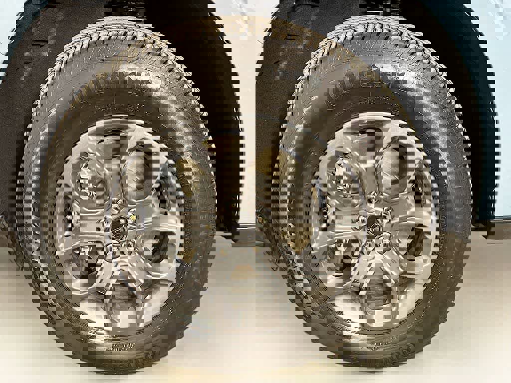 Certified 2022 Ford Maverick XLT w/ XLT Luxury Package image 11