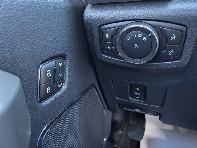 Certified 2022 Ford F450 Lariat w/ Lariat Value Package image 13