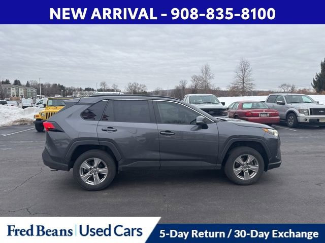 Used 2023 Toyota RAV4 XLE image 9
