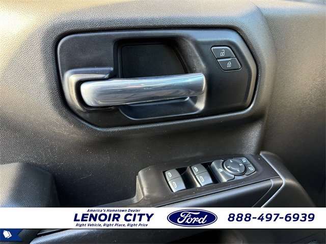 Used 2019 Chevrolet Silverado 1500 Custom Trail Boss w/ Custom Convenience Package image 17