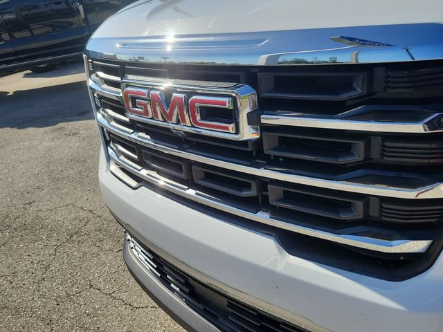 Used 2024 GMC Acadia Elevation w/ Luxury Package FWD image 15