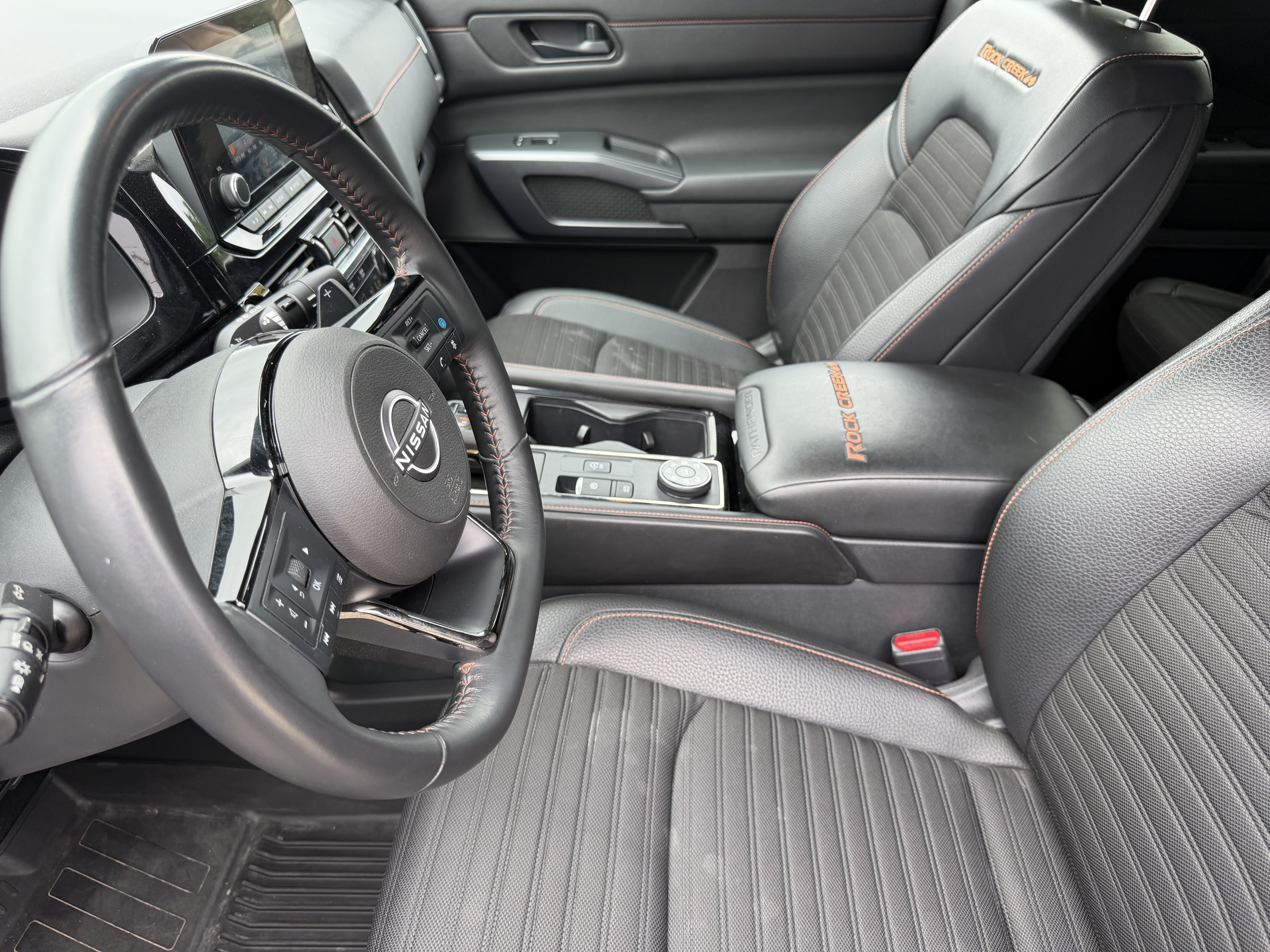 Used 2023 Nissan Pathfinder Rock Creek AWD/4WD image 9