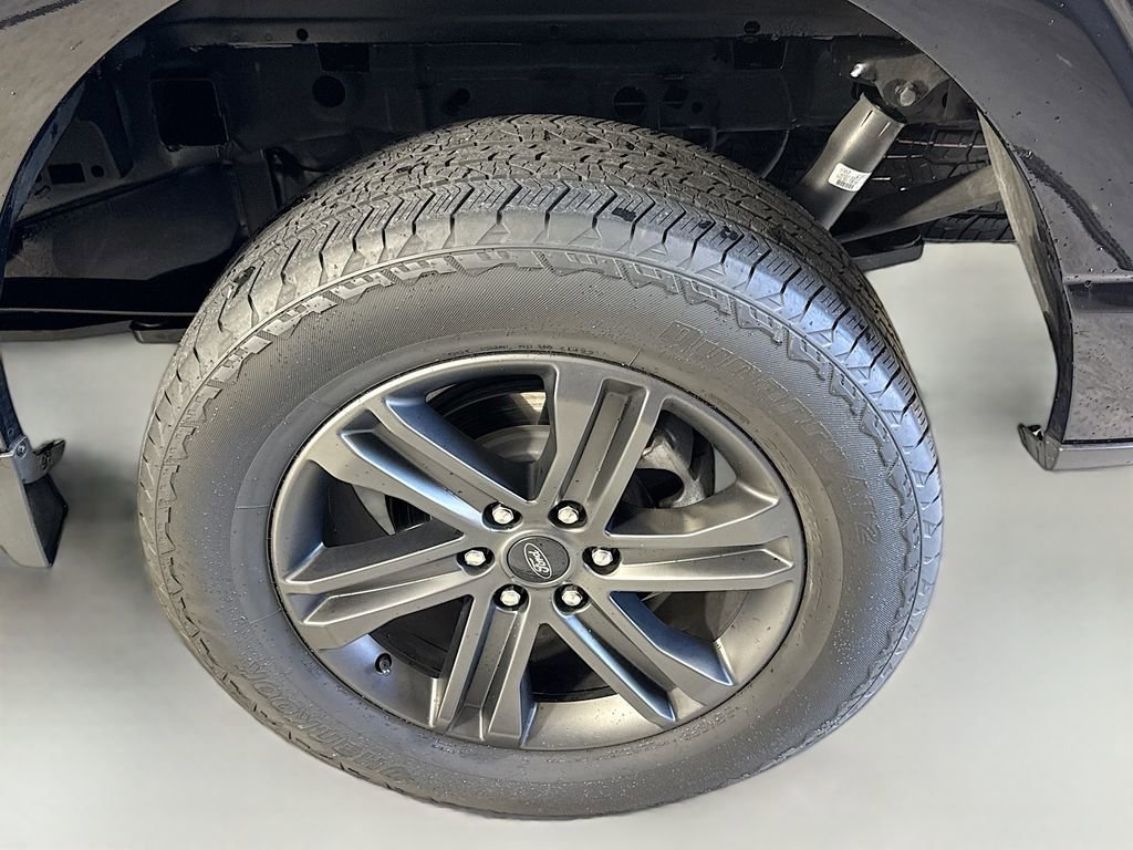 Certified 2022 Ford F150 XLT w/ Equipment Group 302A High image 34