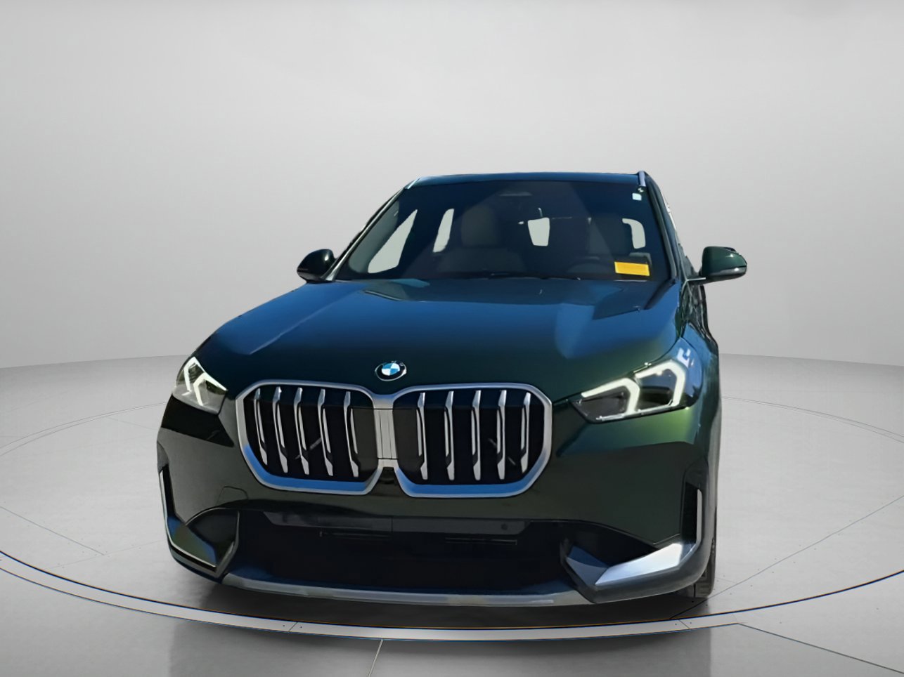 Used 2025 BMW X1 xDrive28i w/ Convenience Package image 2