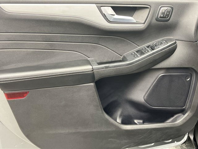 Certified 2024 Ford Escape Platinum AWD/4WD image 7