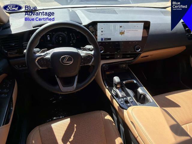 Used 2026 Lexus NX 450h+ AWD w/ Luxury Package image 9