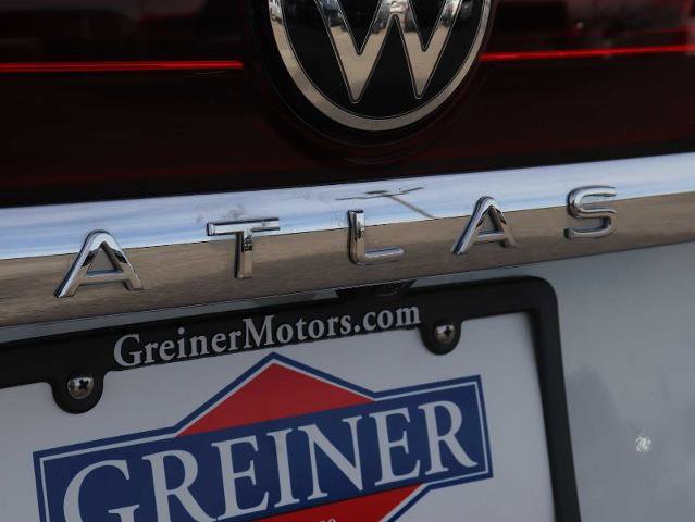 Used 2025 Volkswagen Atlas SE image 12