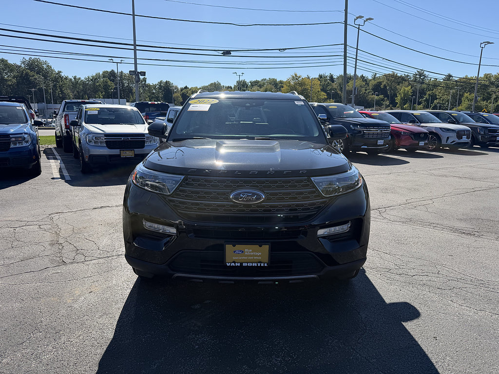 Certified 2022 Ford Explorer XLT w/ Equipment Group 202A AWD/4WD image 10