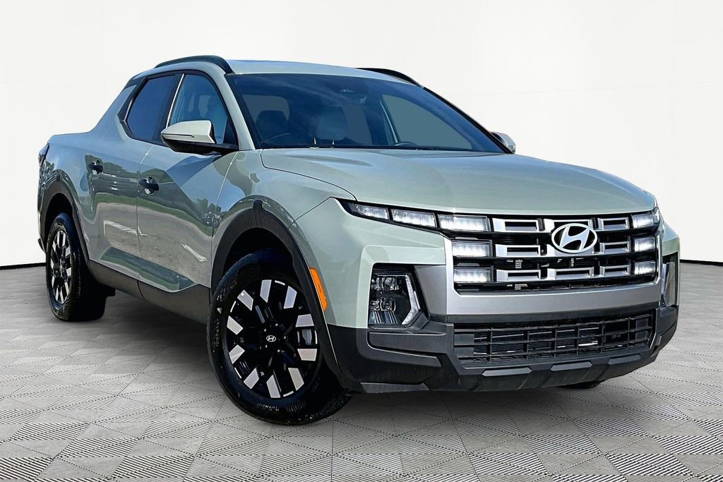 Used 2025 Hyundai Santa Cruz SEL FWD image 12