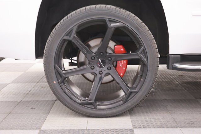 Used 2020 Chevrolet Tahoe Premier w/ 6.2L Performance Package AWD/4WD image 18