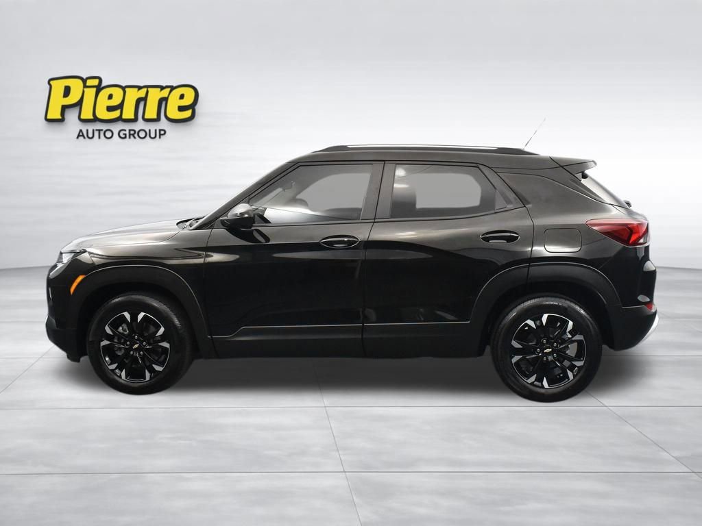 Used 2023 Chevrolet TrailBlazer LT image 3