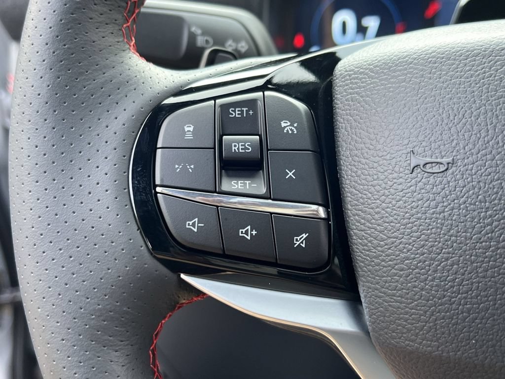 Certified 2026 Ford Explorer ST AWD/4WD image 37