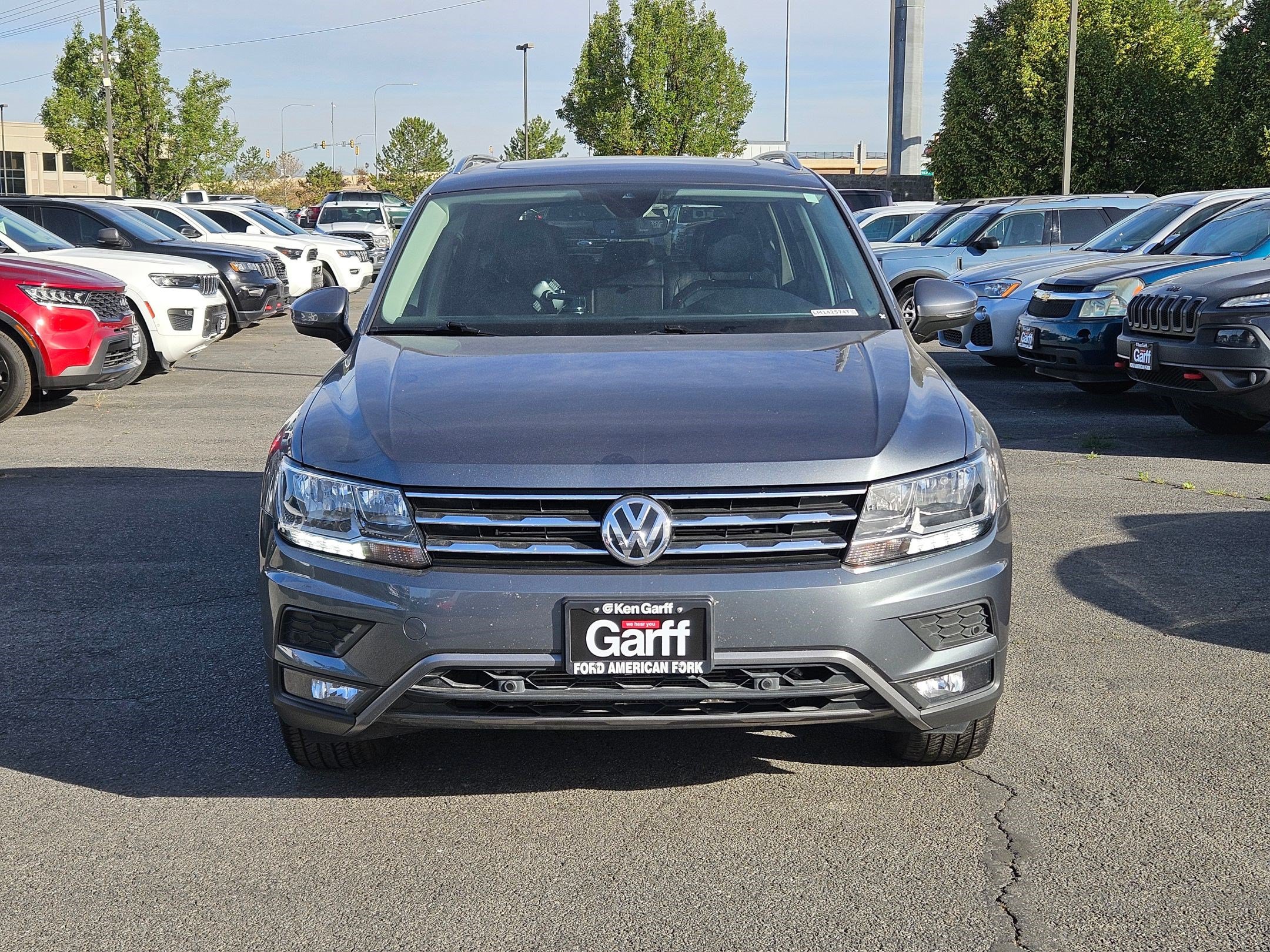 Used 2020 Volkswagen Tiguan SEL w/ 3rd Row Seat Package AWD/4WD image 11