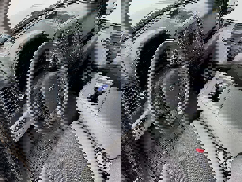 Certified 2017 Ford F150 XL w/ Equipment Group 101A Mid image 9