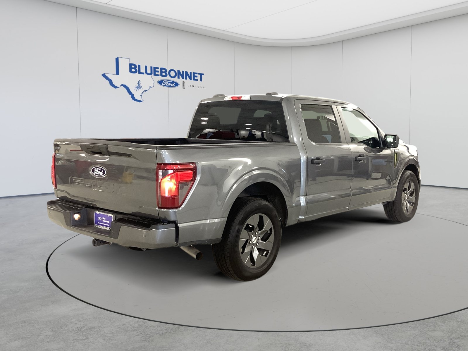 Certified 2025 Ford F150 STX w/ Equipment Group 200A RWD image 5