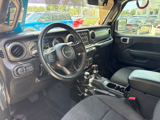 Used 2022 Jeep Gladiator Sport AWD/4WD image 6