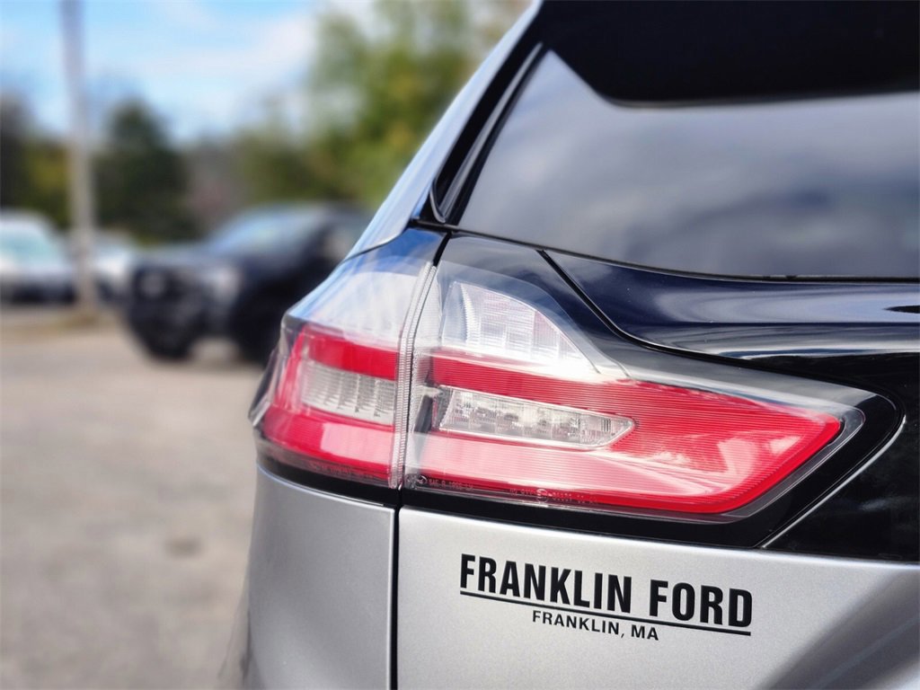 Certified 2020 Ford Edge ST w/ Cold Weather Package image 9