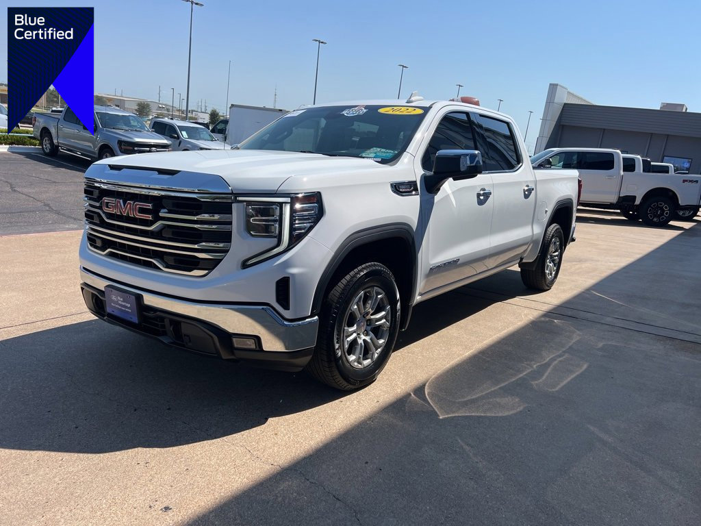 Used 2022 GMC Sierra 1500 SLT w/ Max Trailering Package