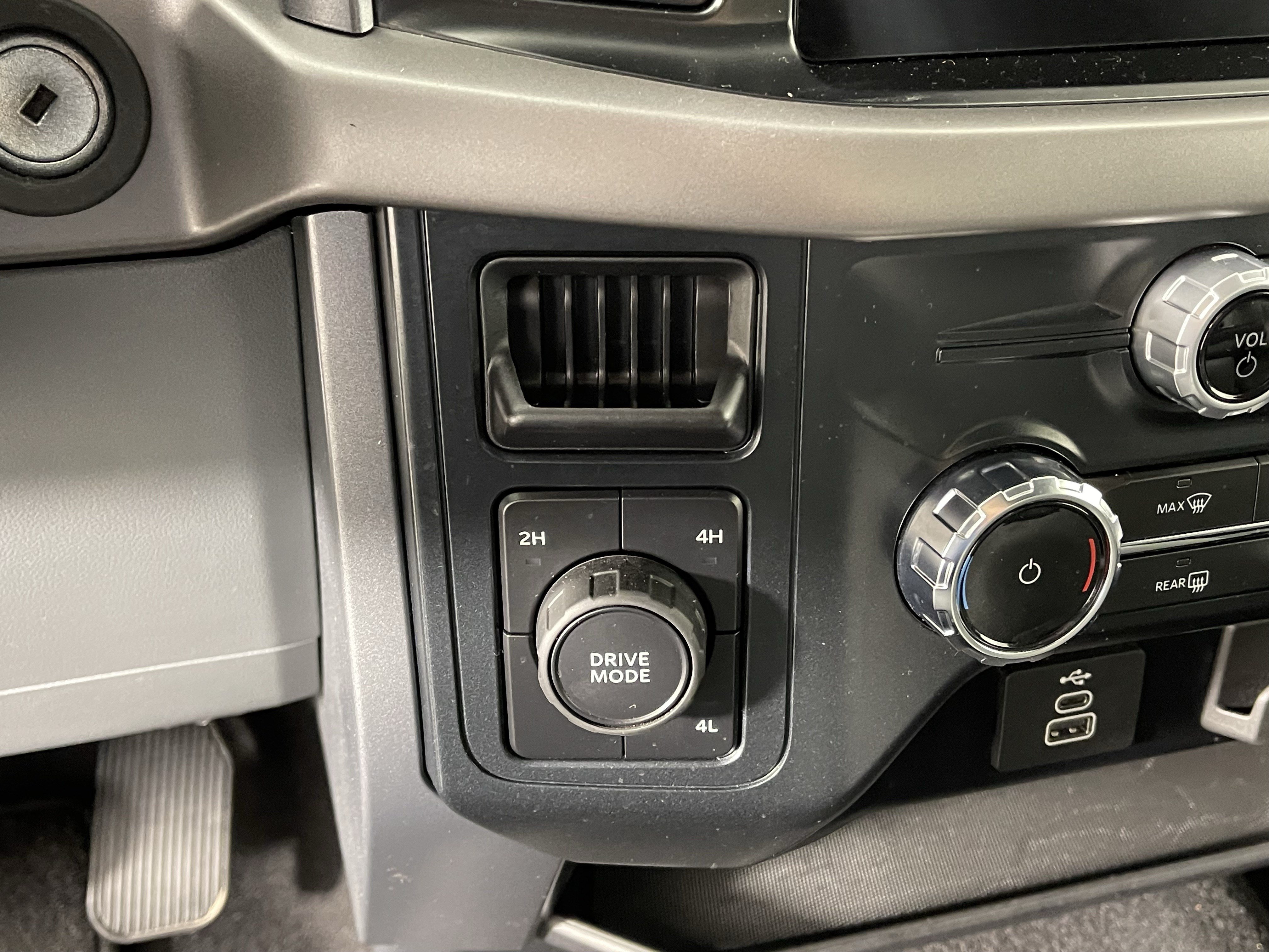 Certified 2025 Ford F150 XLT w/ Equipment Group 301A Standard AWD/4WD image 20