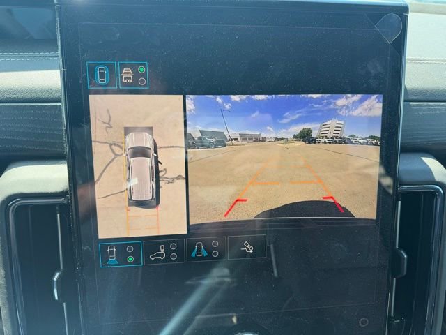 Used 2025 GMC Yukon AT4 Ultimate AWD/4WD image 18