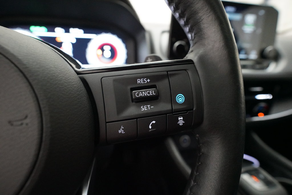 Used 2021 Nissan Rogue Platinum AWD/4WD image 19