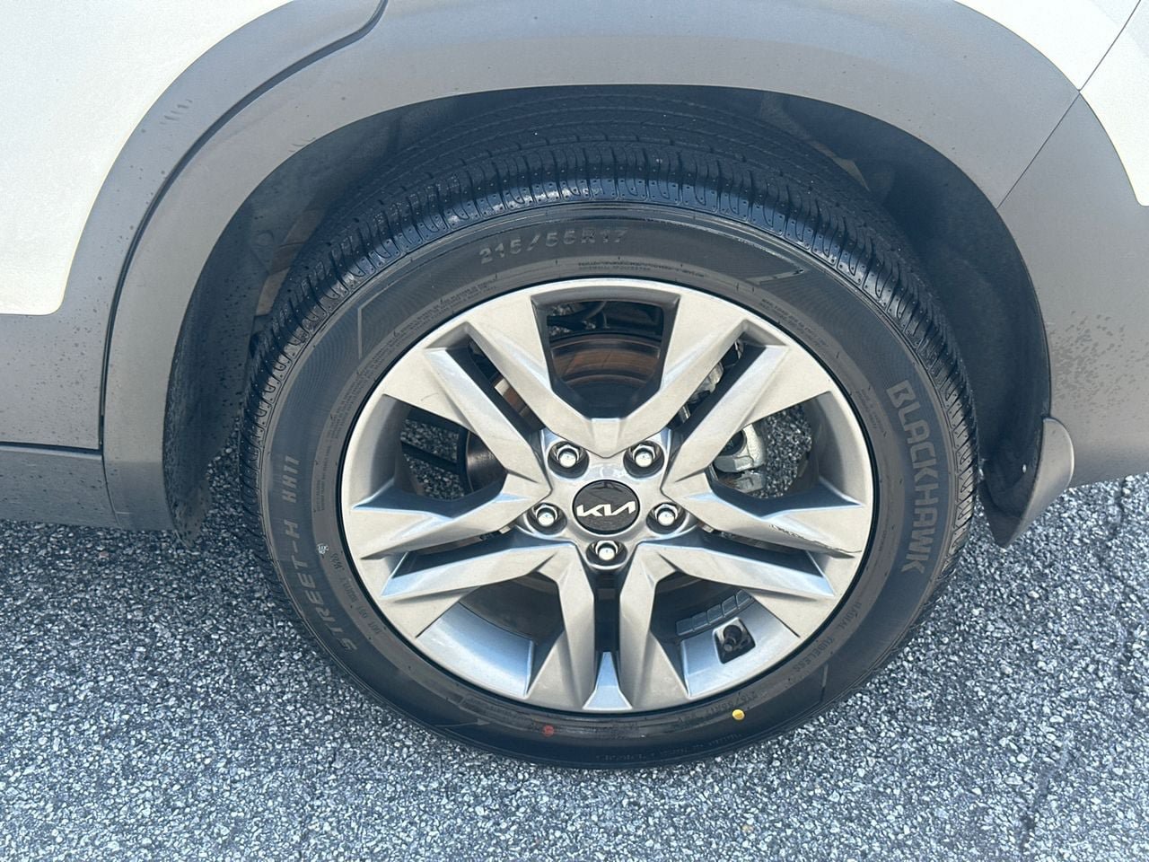 Used 2022 Kia Seltos S FWD image 21