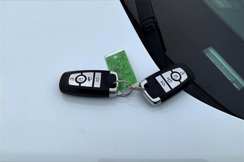 Certified 2019 Ford Fusion SE image 12