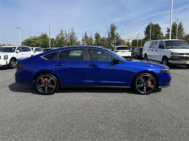 Used 2024 Honda Accord Sport image 6