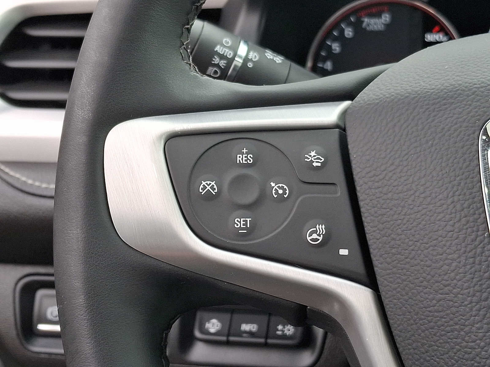 Used 2023 GMC Acadia SLT w/ Elevation Edition AWD/4WD image 22