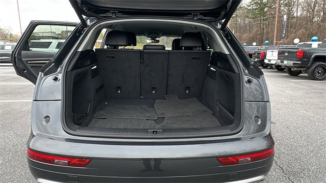 Used 2019 Audi Q5 2.0T Premium image 18