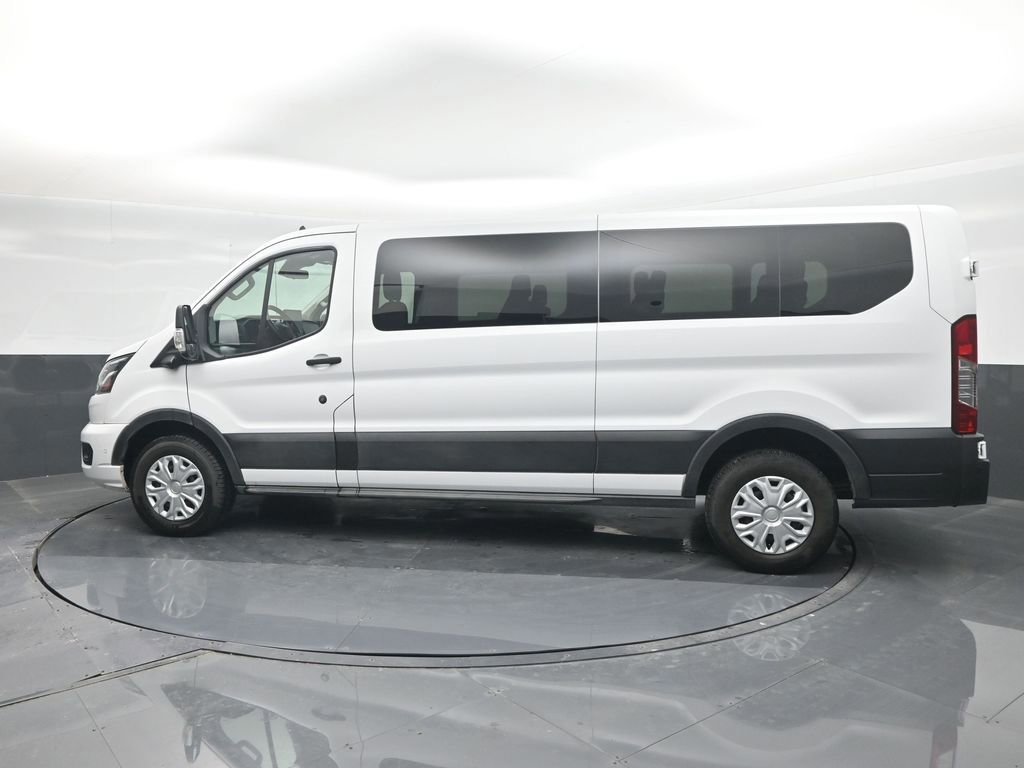 Certified 2023 Ford Transit 350 XLT RWD image 3