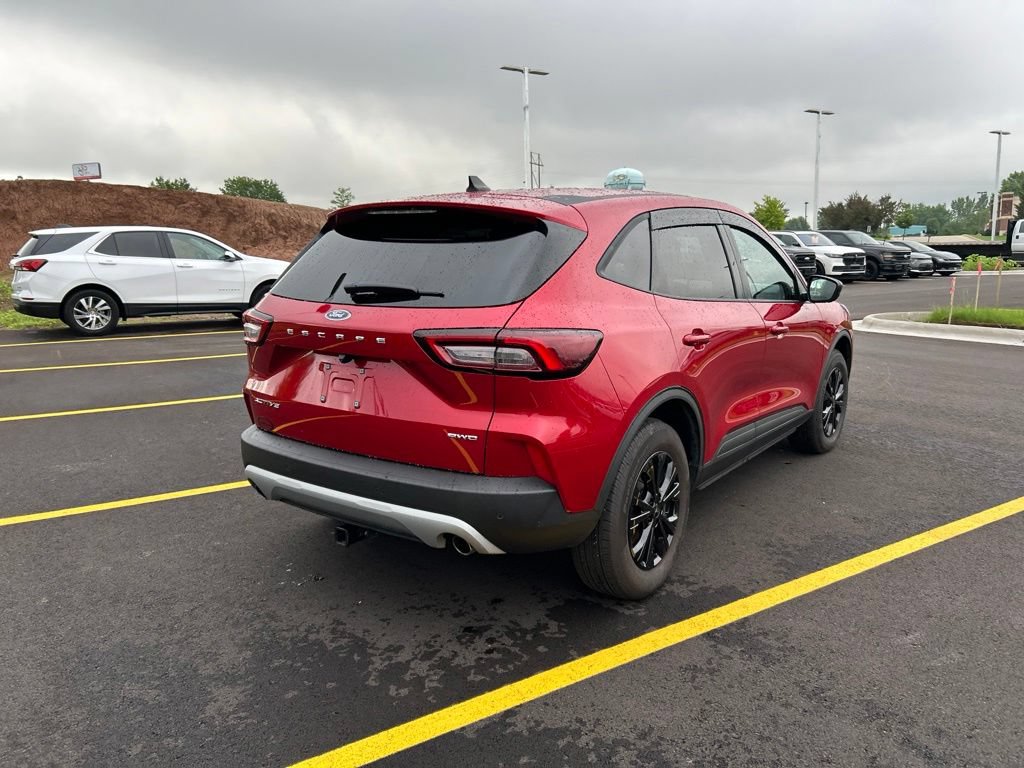 Certified 2025 Ford Escape Active w/ Tech Pack #1 AWD/4WD image 7