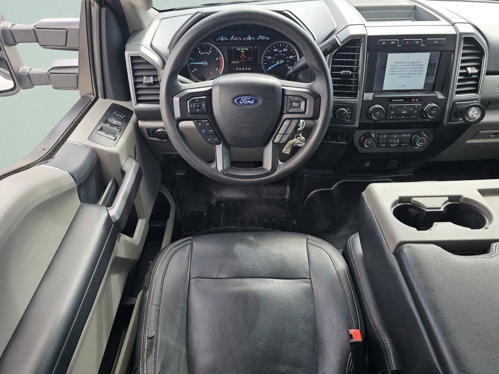 Certified 2022 Ford F350 XLT w/ XLT Value Package image 10