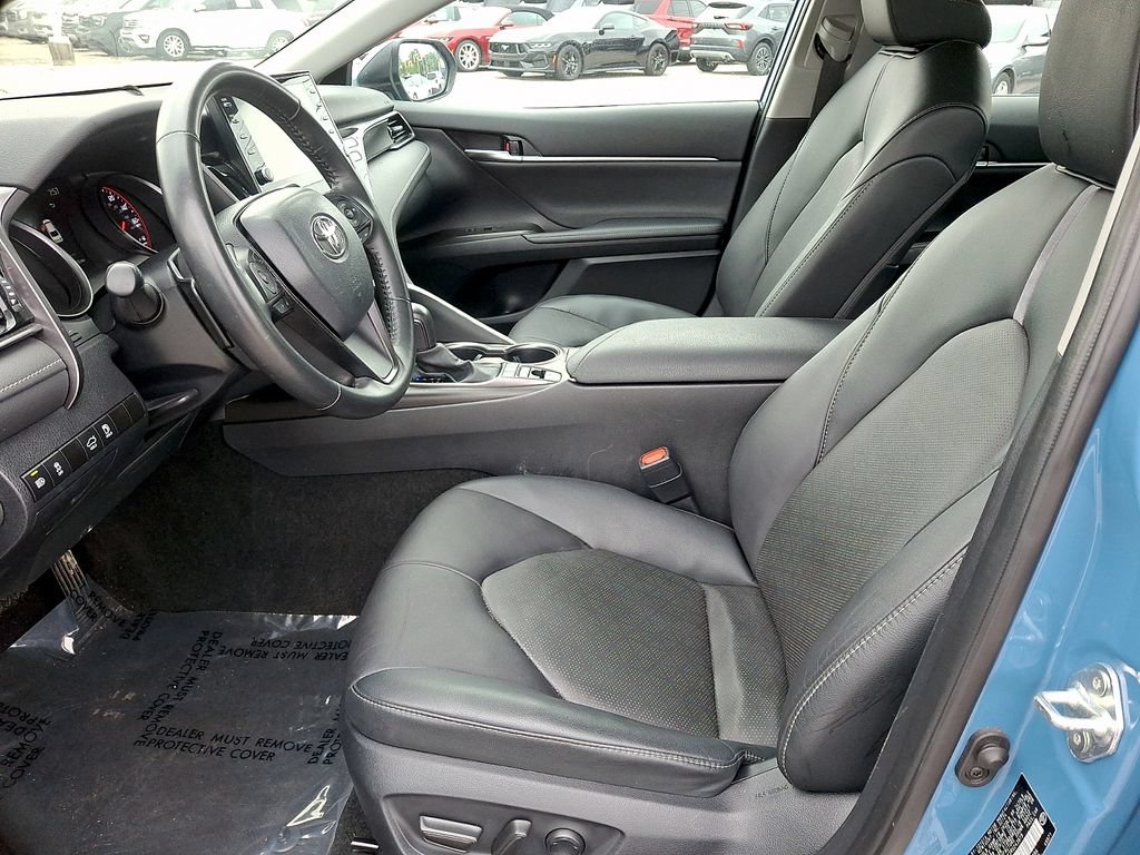 Used 2024 Toyota Camry XSE FWD image 13