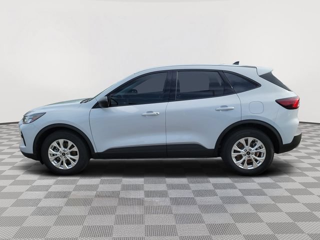 Certified 2026 Ford Escape Active w/ Cold Weather Package FWD image 2