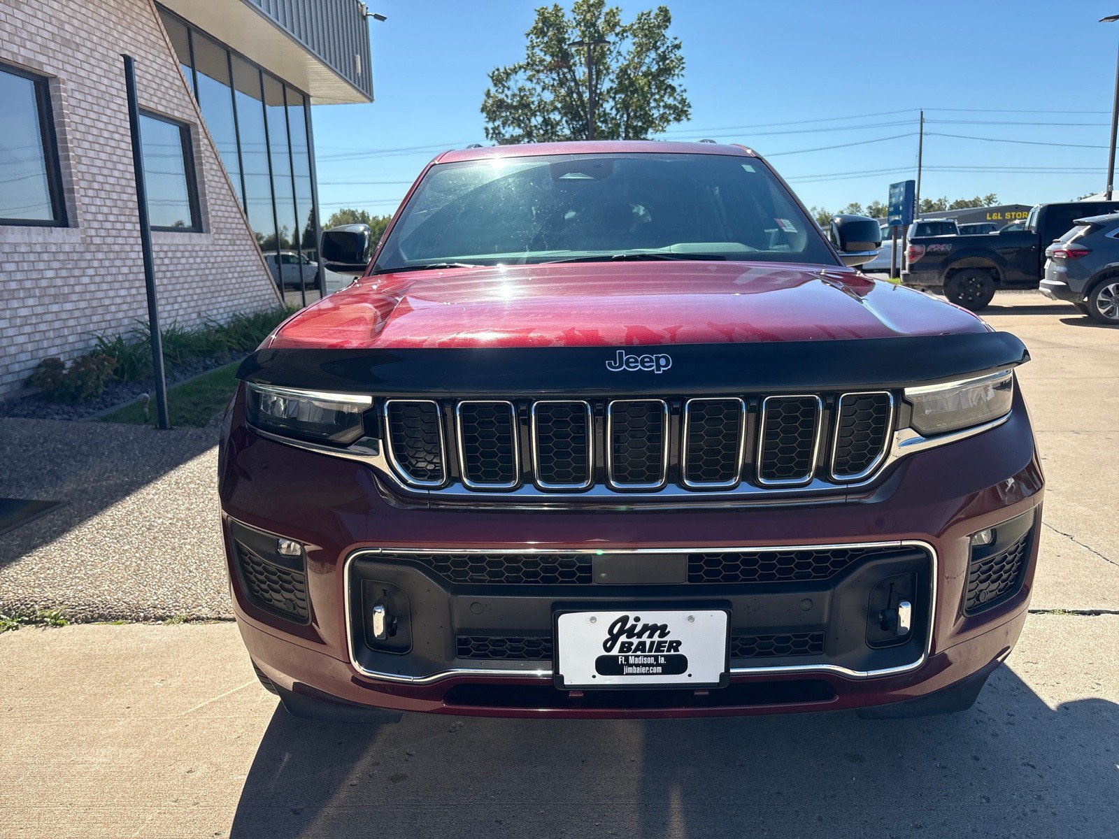 Used 2023 Jeep Grand Cherokee L Overland w/ Luxury Tech Group IV AWD/4WD image 24