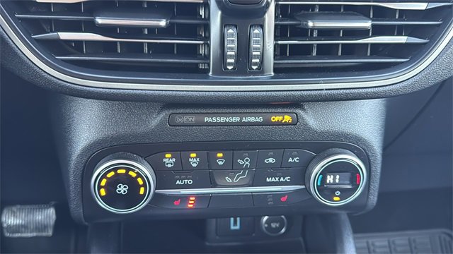 Certified 2020 Ford Escape SE image 27