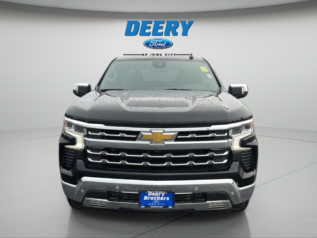 Used 2022 Chevrolet Silverado 1500 LTZ w/ LTZ Premium Package AWD/4WD image 17