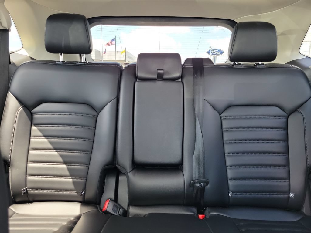 Certified 2024 Ford Edge SEL w/ Convenience Package AWD/4WD image 17