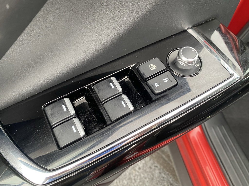 Used 2023 MAZDA CX-9 Touring image 13