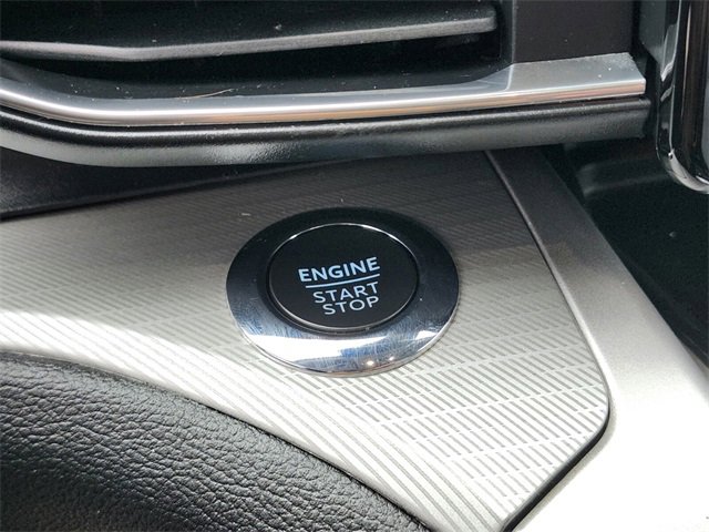 Certified 2022 Ford Explorer XLT w/ Equipment Group 202A image 26