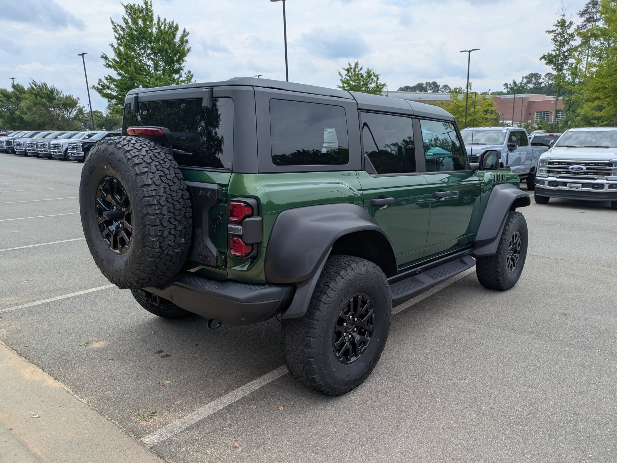 Certified 2022 Ford Bronco Raptor AWD/4WD image 4