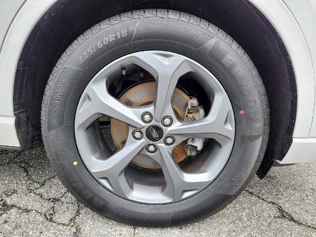 Certified 2023 Ford Escape ST-Line w/ Tech Pack #1 AWD/4WD image 8